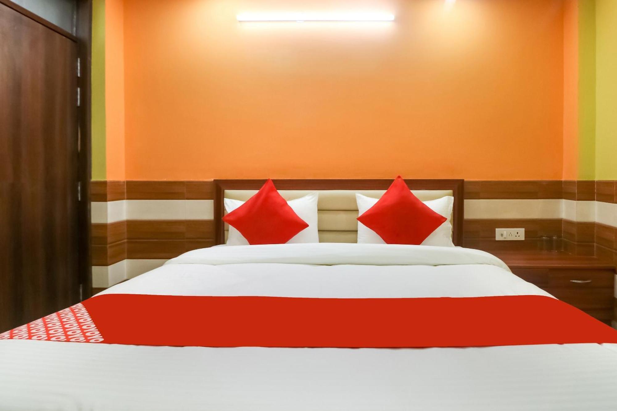 OYO 75218 Hotel Mayur Plaza Delhi  Dış mekan fotoğraf
